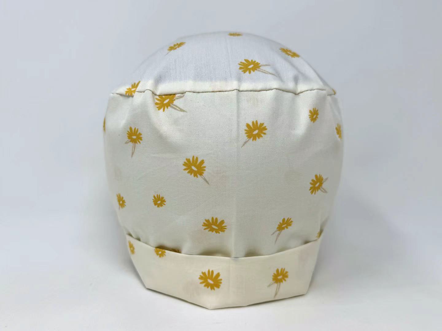 Dancing Daisies On Honey