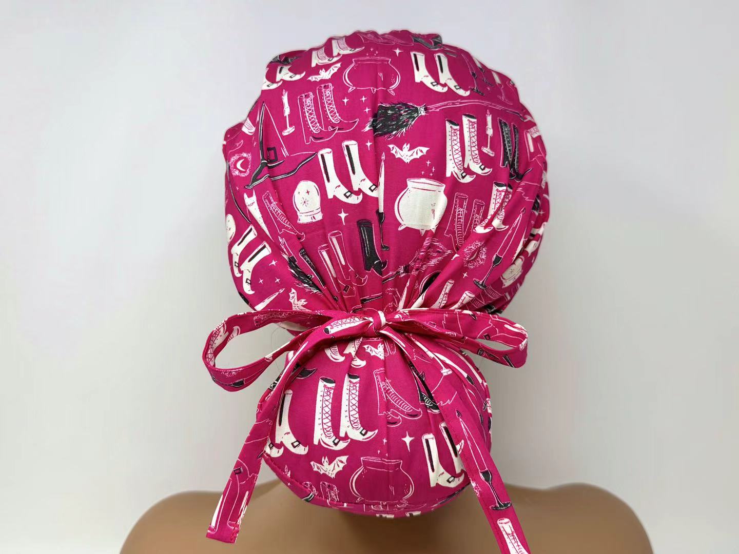 Witch’s Wardrobe  - Ponytail